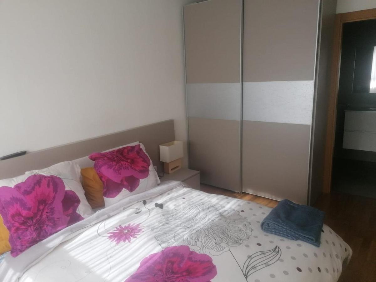 Apartamento Praga Vitoria-Gasteiz Ngoại thất bức ảnh