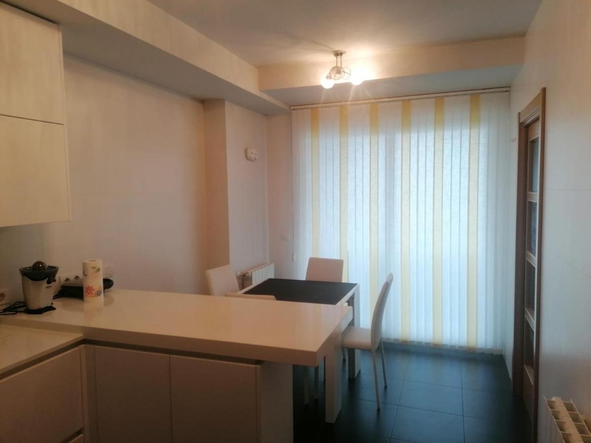 Apartamento Praga Vitoria-Gasteiz Ngoại thất bức ảnh